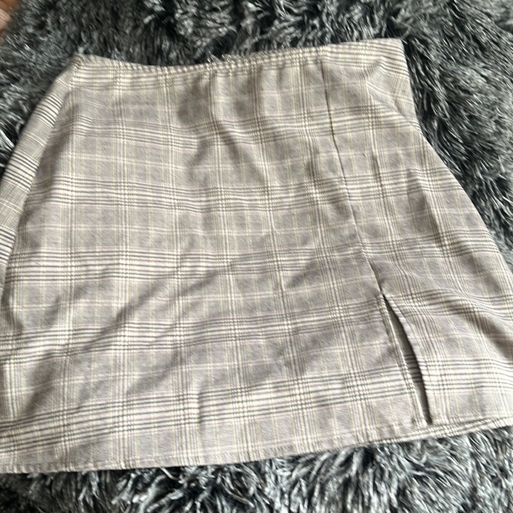 Brand new never been worn olivaceous mini skirt
